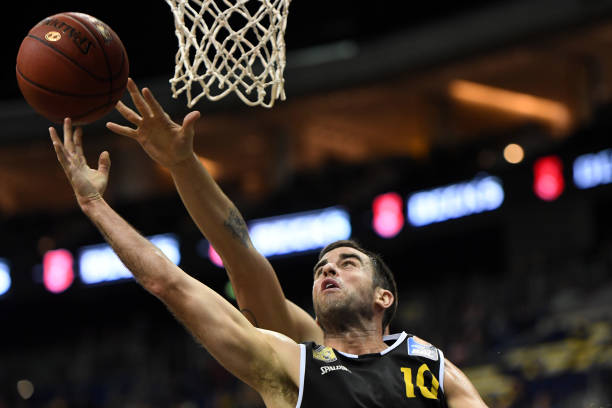 球队的中场 球队的中场