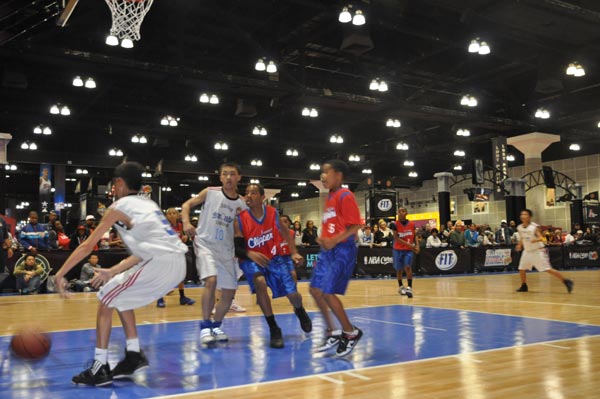 辽宁男篮官方：球队正式与乌戈-洛佩斯完成3年续约