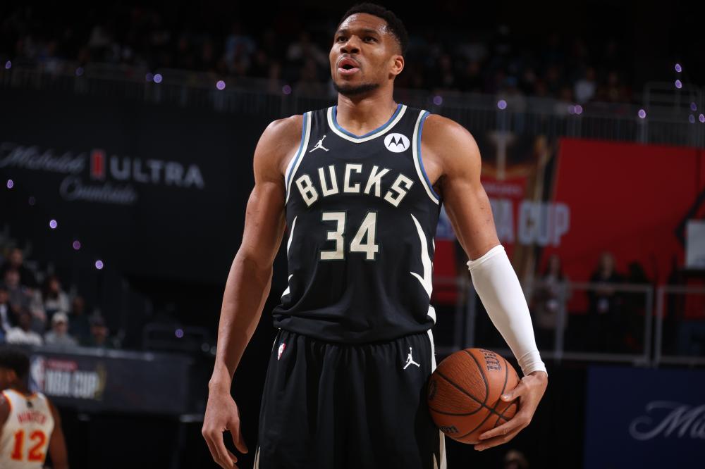 2025九江马拉松开跑 2万名中外跑者竞速庐山脚下.